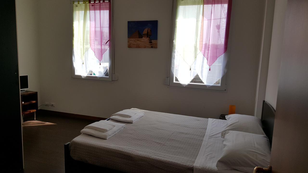 Hotel Ca Moderna/Moderno Mestre Esterno foto