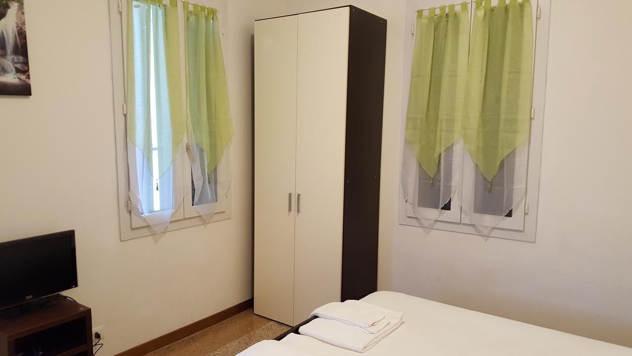 Hotel Ca Moderna/Moderno Mestre Esterno foto